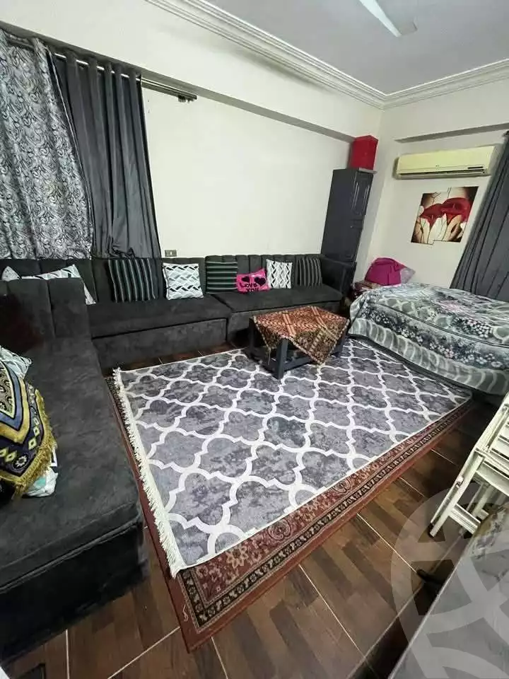 https://aqarmap.com.eg/en/listing/5769053-for-sale-cairo-15th-of-may-mjwr-9