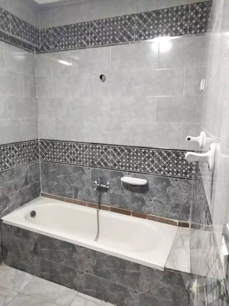 https://aqarmap.com.eg/ar/listing/5769121-for-sale-alexandria-l-jmy-el-hanouvel-al-haded-we-al-soulb-st