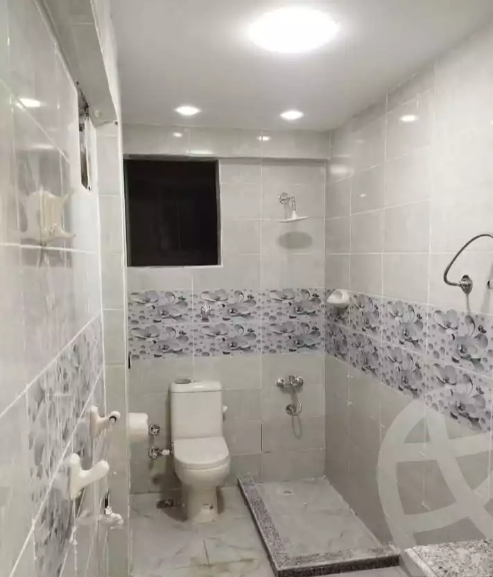 https://aqarmap.com.eg/en/listing/5769436-for-sale-alexandria-l-jmy-el-hanouvel-el-kholafaa-el-rashdeen-st