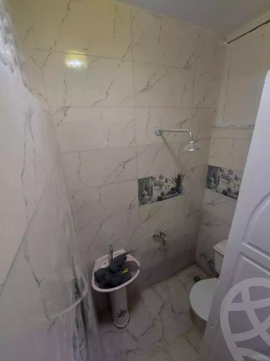 https://aqarmap.com.eg/en/listing/5770034-for-sale-cairo-helwan-helwan-el-sharkeya-el-maraghi-st