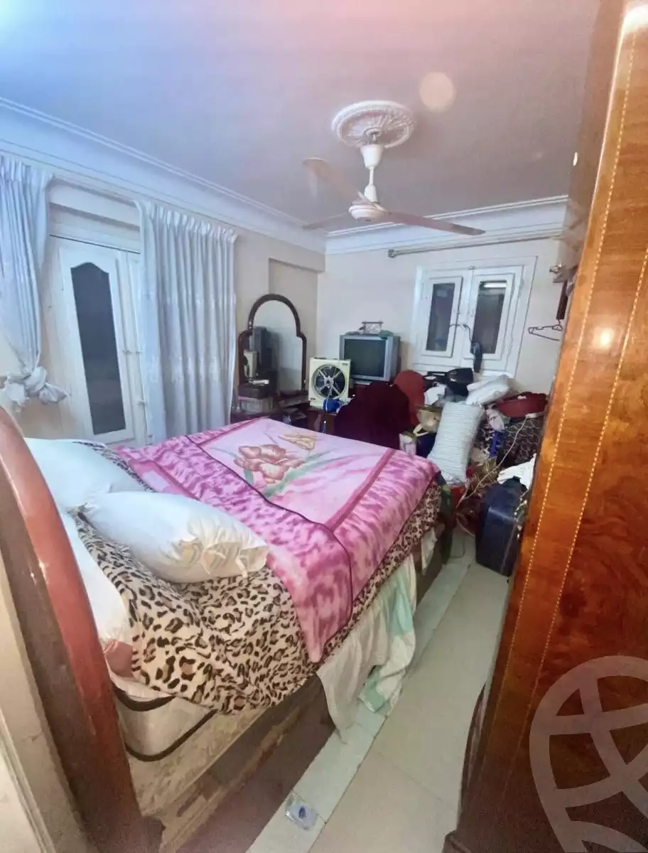 https://aqarmap.com.eg/ar/listing/5770908-for-sale-alexandria-el-zaherya-mahmoudiyah-canal-st
