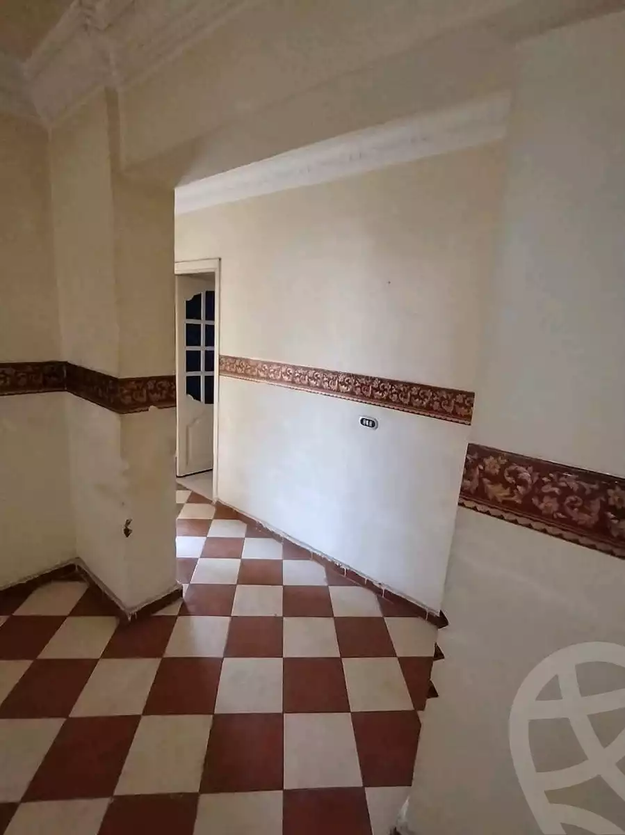 https://aqarmap.com.eg/ar/listing/5773029-for-sale-alexandria-l-jmy-lbytsh-shahr-al-assal-st