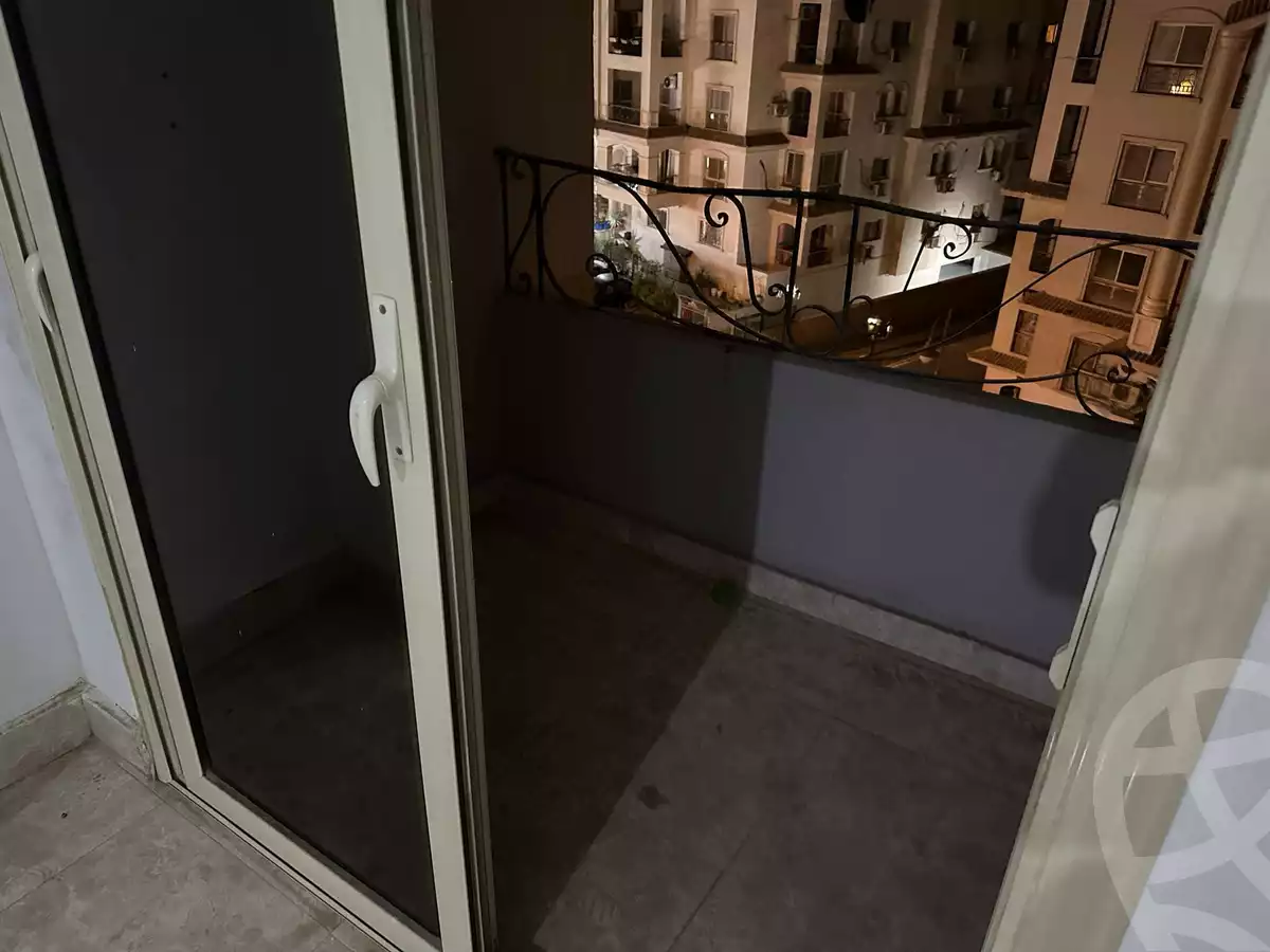 https://aqarmap.com.eg/ar/listing/5773279-for-sale-cairo-mokattam-el-hadabah-el-wosta-compounds-el-forsan-city