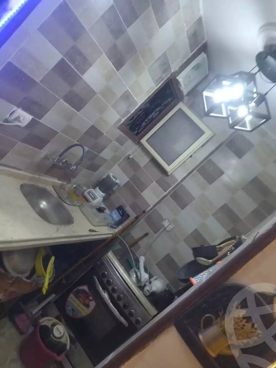 https://aqarmap.com.eg/ar/listing/5775040-for-sale-alexandria-l-jmy-lbytsh-el-hanafeya-st