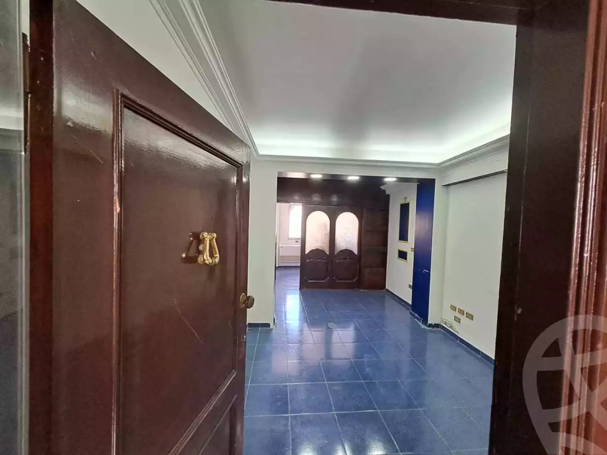 https://aqarmap.com.eg/ar/listing/5775832-for-rent-alexandria-mht-lrml-al-akbat-church-st