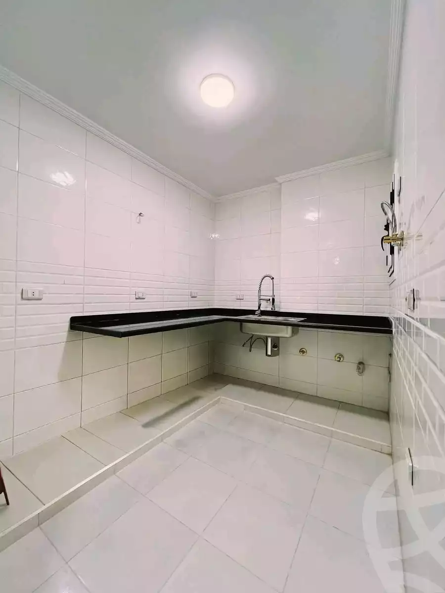https://aqarmap.com.eg/ar/listing/5776794-for-sale-alexandria-l-jmy-lbytsh-bianchiii