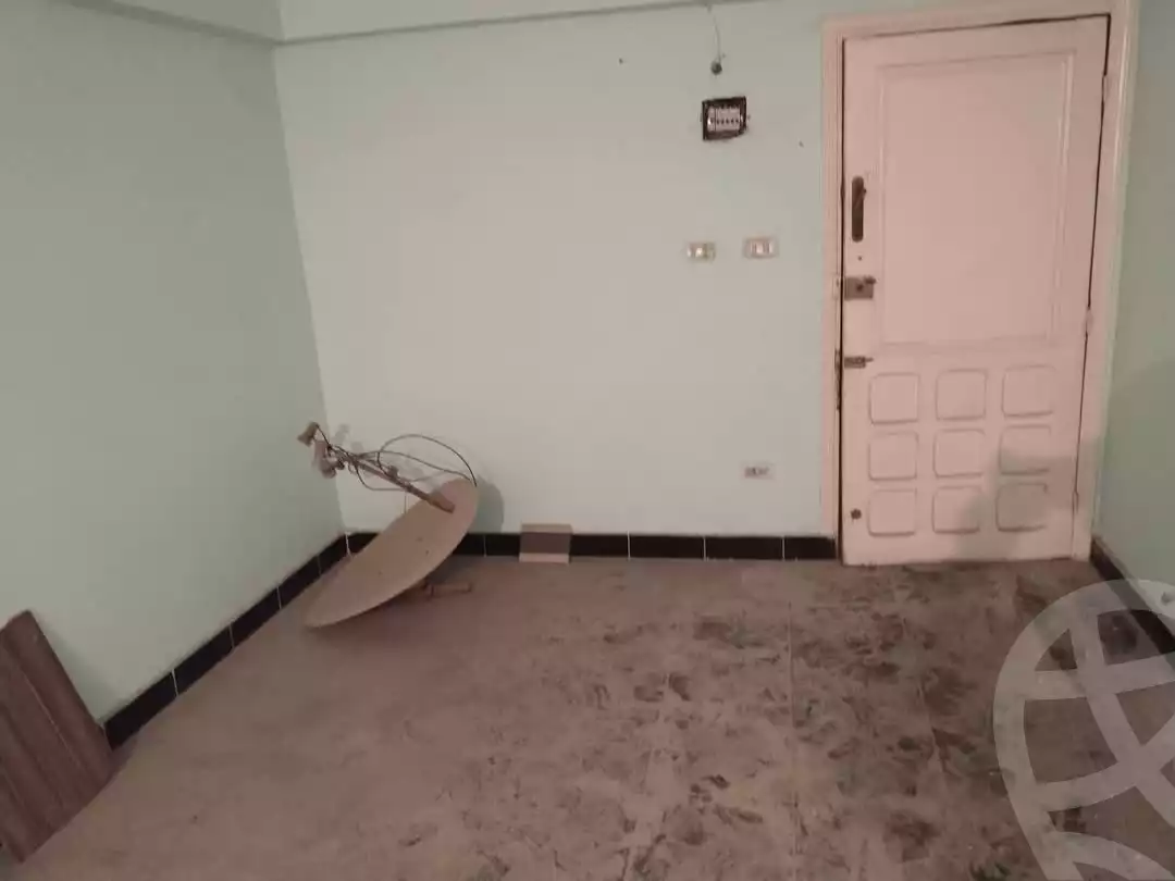 https://aqarmap.com.eg/en/listing/5778851-for-sale-alexandria-l-jmy-el-hanouvel-el-hag-radwan-mosque-st