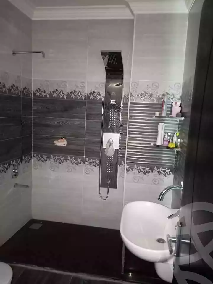https://aqarmap.com.eg/en/listing/5779328-for-sale-cairo-helwan-hadayek-helwan-el-dawagen