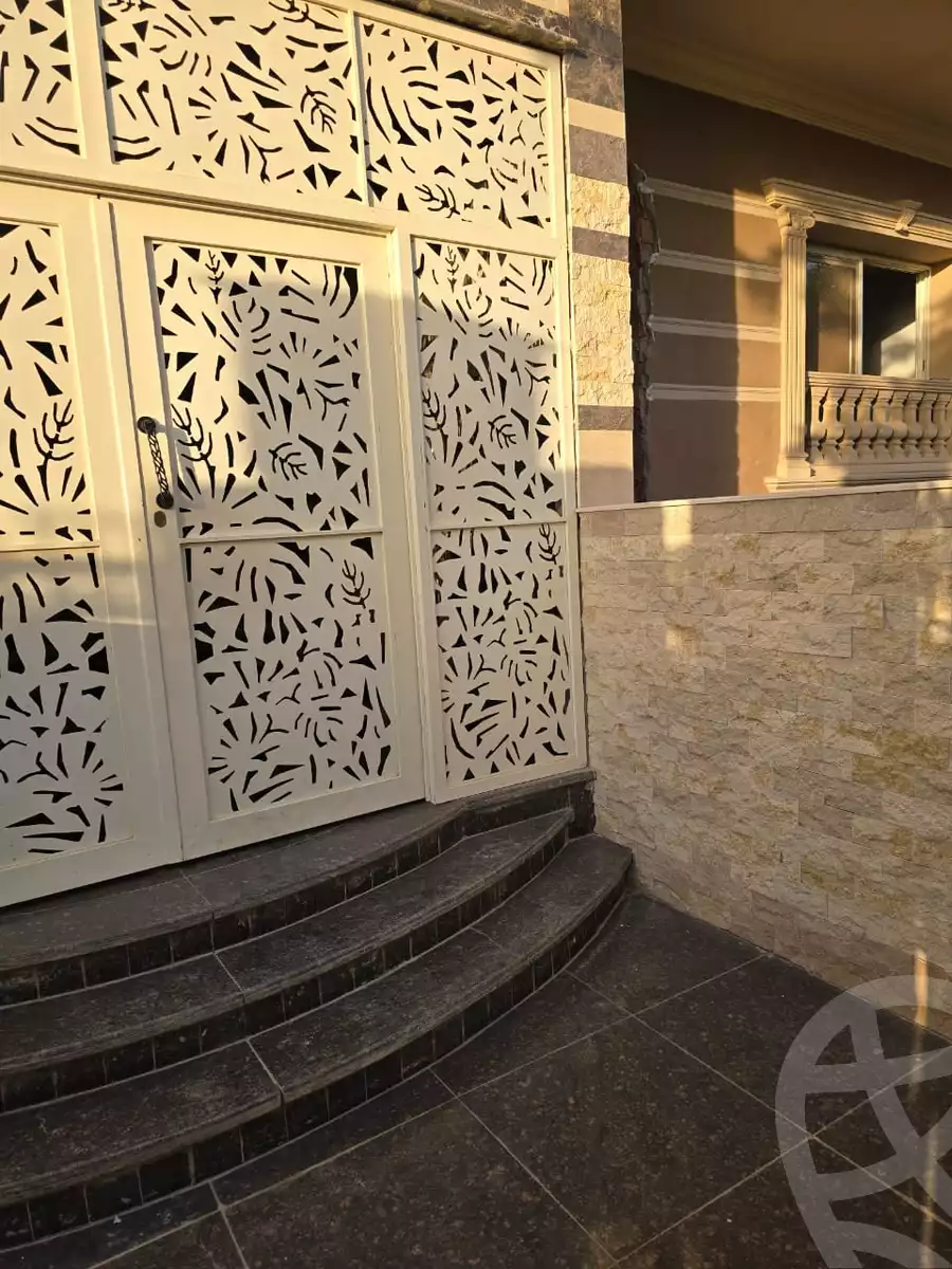 https://aqarmap.com.eg/ar/listing/5779440-for-sale-cairo-new-cairo-gharb-arabila-selim-st