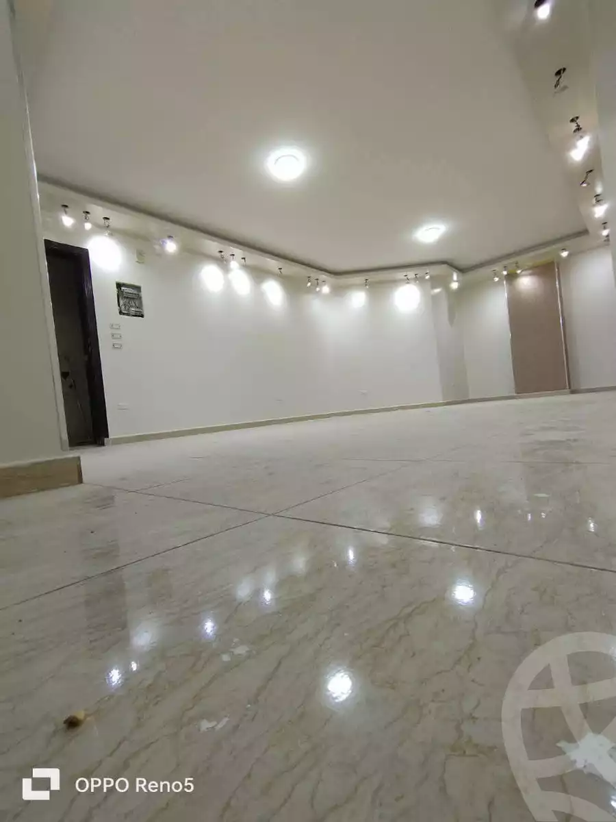 https://aqarmap.com.eg/ar/listing/5779723-for-sale-cairo-helwan-helwan-el-sharkeya-el-maraghi-st