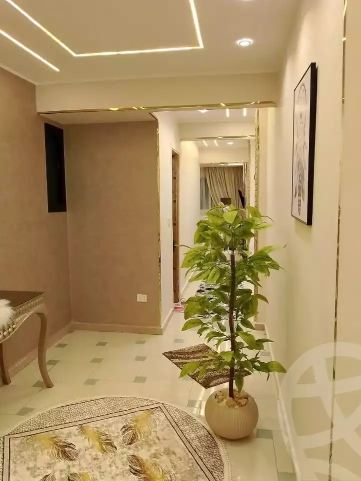 https://aqarmap.com.eg/ar/listing/5779881-for-sale-cairo-el-haram-shareaa-khatem-el-morsalen