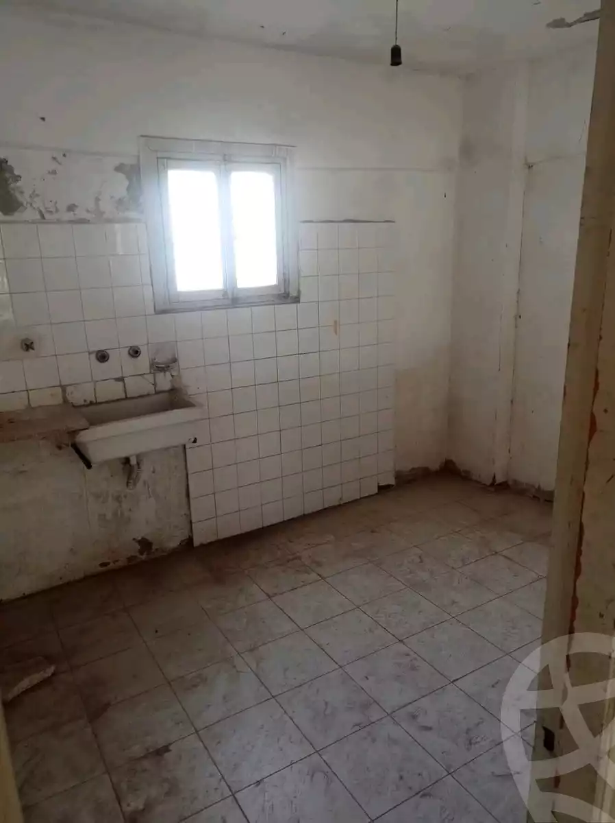 https://aqarmap.com.eg/en/listing/5780222-for-sale-alexandria-l-jmy-lbytsh-el-hay-st