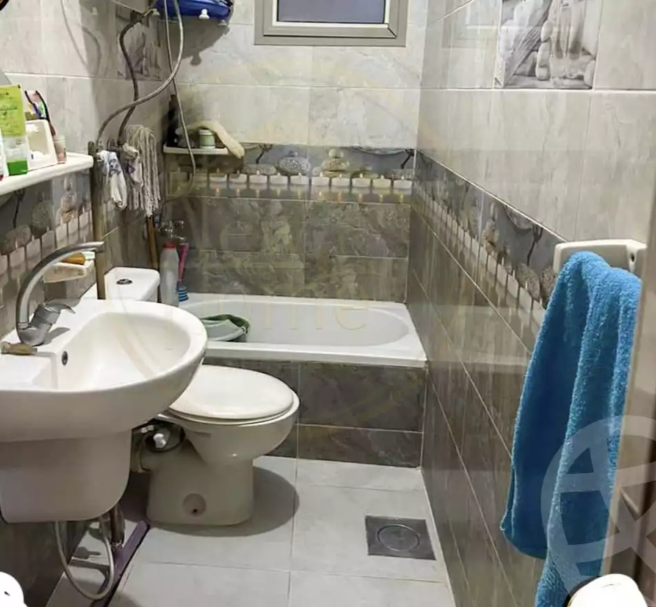 https://aqarmap.com.eg/en/listing/5780810-for-sale-alexandria-shds
