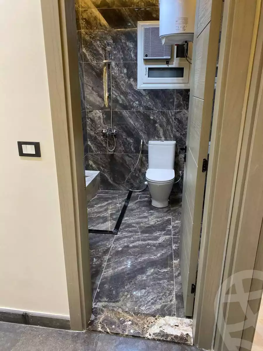 https://aqarmap.com.eg/en/listing/5780846-for-rent-cairo-mokattam-lhdb-l-ly