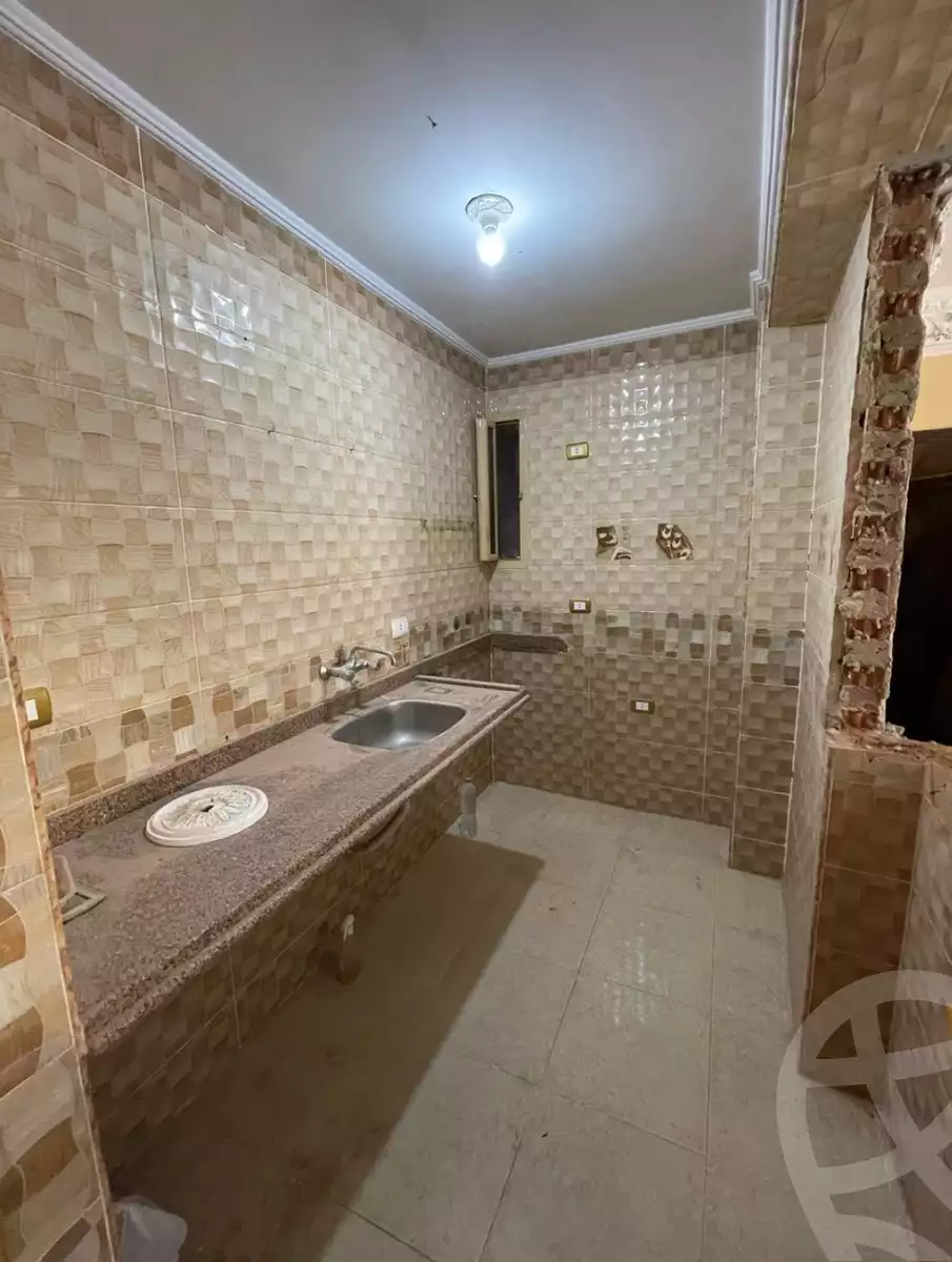 https://aqarmap.com.eg/en/listing/5781862-for-sale-alexandria-shds