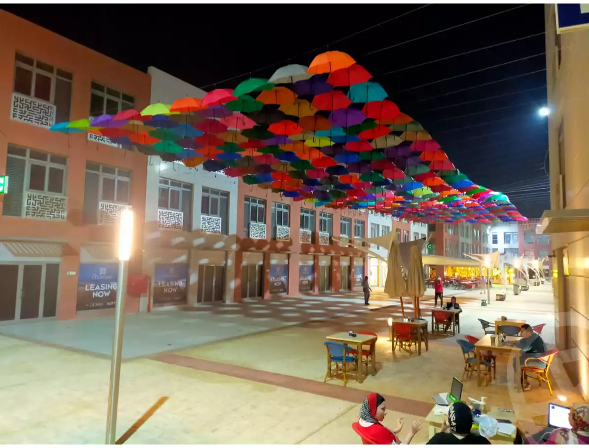 https://aqarmap.com.eg/en/listing/5785440-for-sale-cairo-el-sheikh-zayed-city-compounds-the-courtyard-mall-dorra