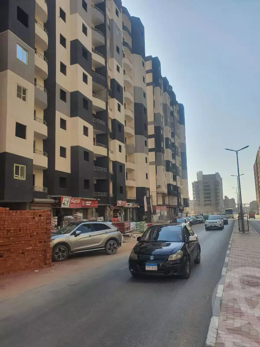 https://aqarmap.com.eg/ar/listing/5786221-for-sale-cairo-nasr-city-hay-el-waha-shr-lkhmsyn