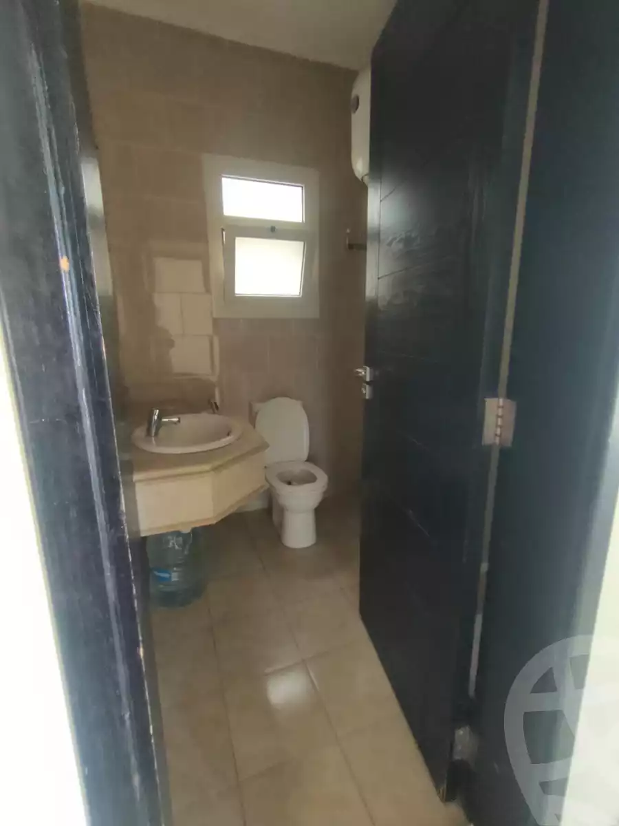 https://aqarmap.com.eg/en/listing/5786384-for-sale-cairo-el-sheikh-zayed-city-compounds-dh-drys
