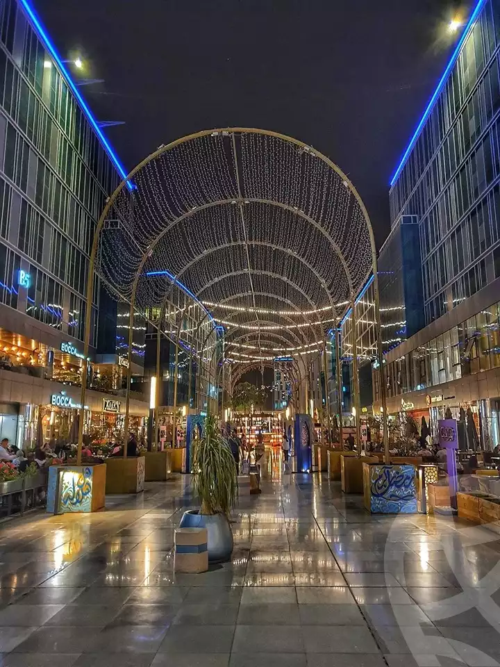 https://aqarmap.com.eg/en/listing/5789081-for-sale-cairo-el-sheikh-zayed-city-compounds-capital-business-park