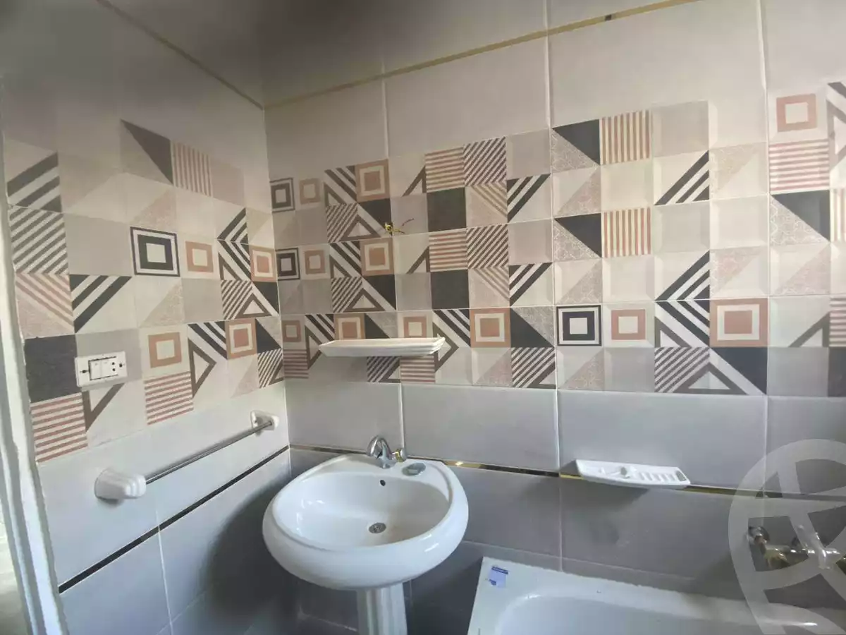 https://aqarmap.com.eg/en/listing/5791072-for-sale-alexandria-l-jmy-lbytsh-shahr-al-assal-st