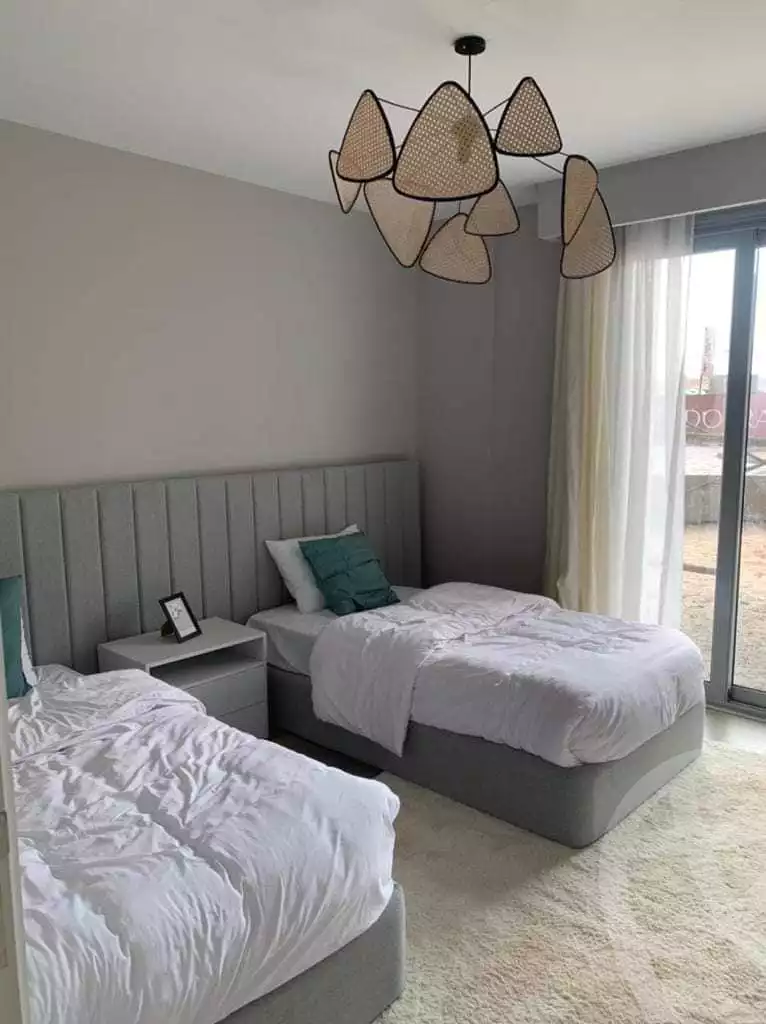 https://aqarmap.com.eg/ar/listing/5792232-for-sale-cairo-el-sheikh-zayed-city-compounds-kmbwnd-fyldj-wyst-dr-llttwyr
