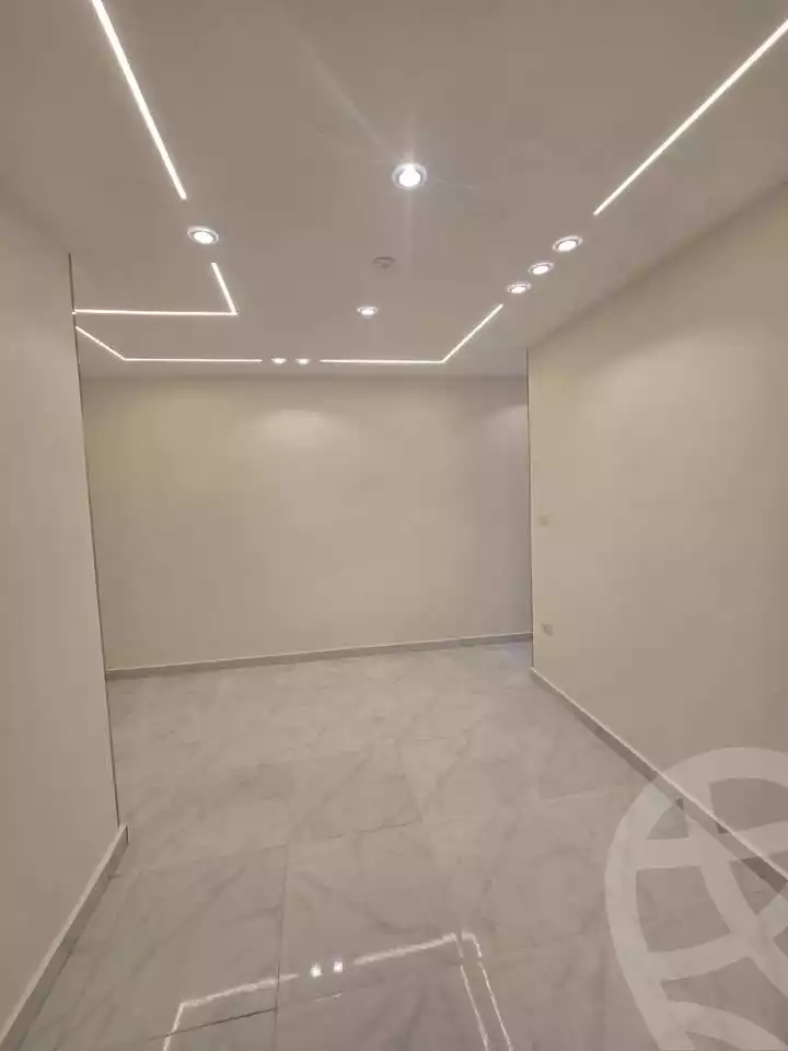 https://aqarmap.com.eg/ar/listing/5792322-for-sale-alexandria-l-jmy-lbytsh-el-bostan-st