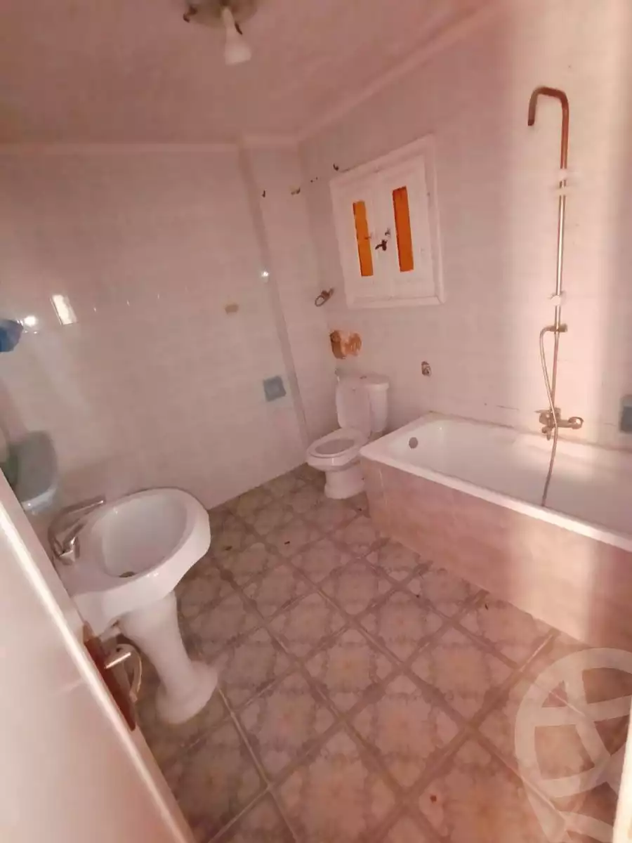 https://aqarmap.com.eg/en/listing/5792771-for-sale-alexandria-l-jmy-el-hanouvel-abo-el-shawareb-st