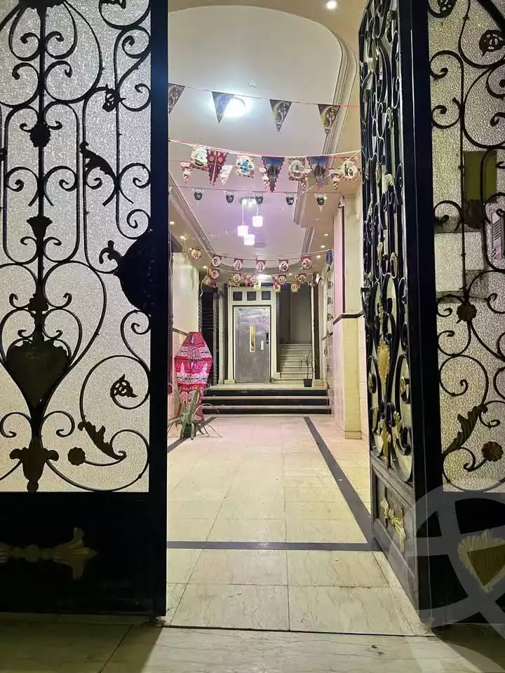 https://aqarmap.com.eg/ar/listing/5793576-for-sale-sharqia-zagazig-zagazig-city-ghasham-rd