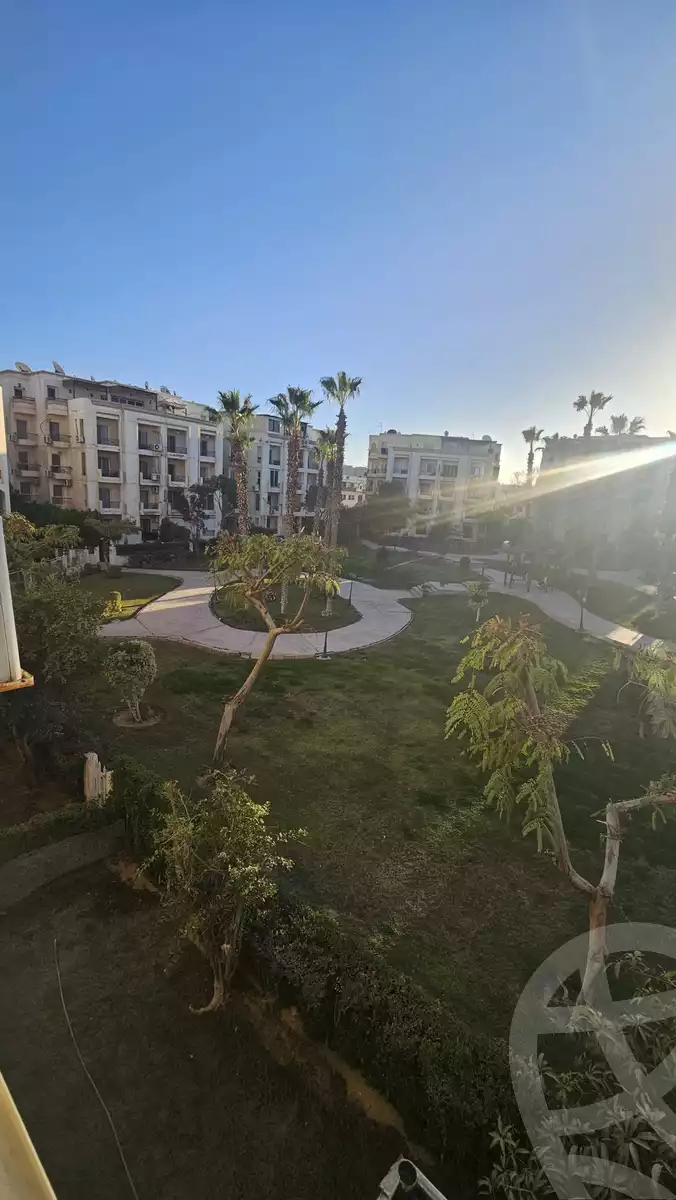 https://aqarmap.com.eg/en/listing/5794316-for-sale-cairo-el-sheikh-zayed-city-compounds-hadayek-el-mohandiseen
