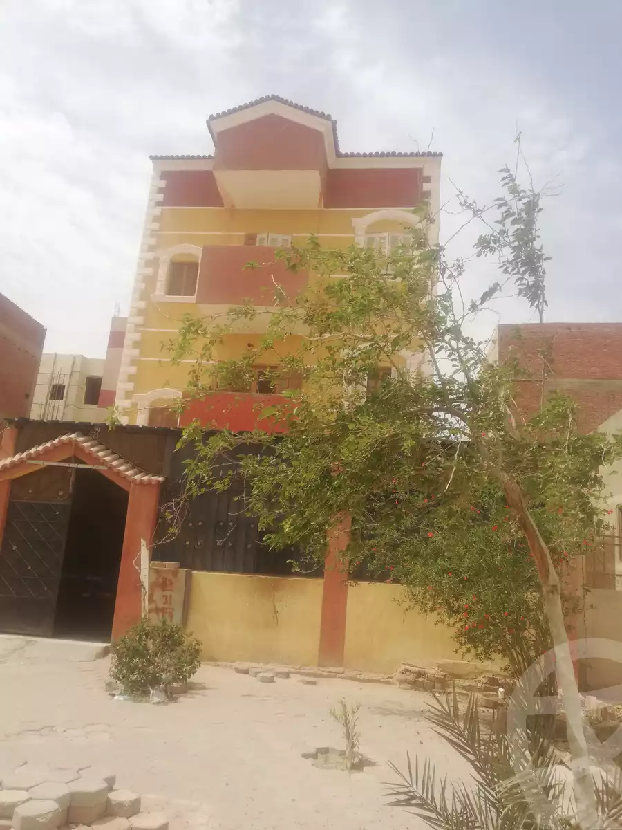 https://aqarmap.com.eg/en/listing/5701011-for-sale-cairo-6th-of-october-hadaeq-october-ebni-betak-4