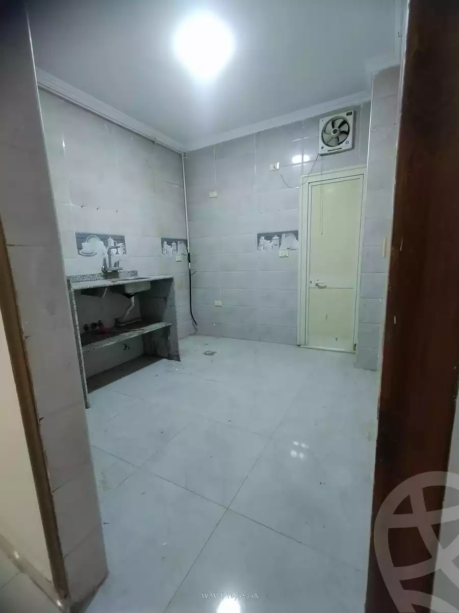 https://aqarmap.com.eg/en/listing/5795921-for-rent-cairo-mokattam-el-hadabah-el-wosta-el-mantaqa-el-olaa