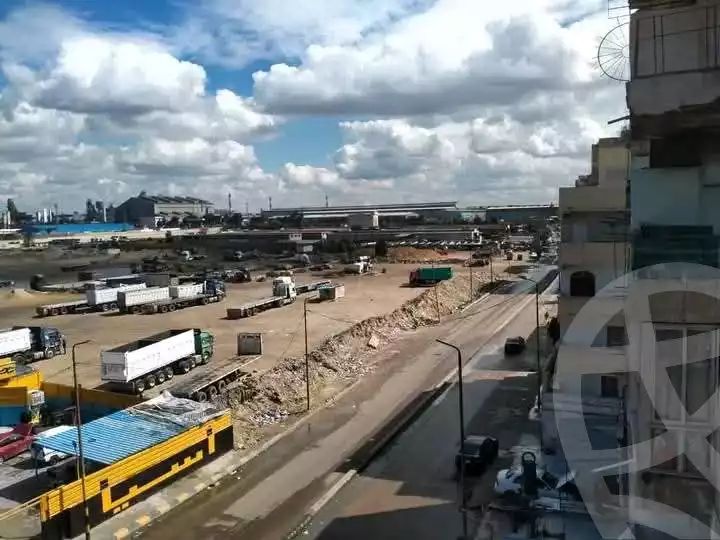 https://aqarmap.com.eg/ar/listing/5795984-for-sale-alexandria-l-jmy-lbytsh-al-andalous-wa-al-hgaz-st