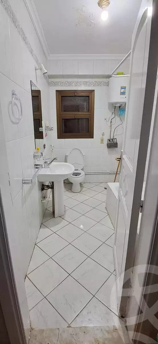 https://aqarmap.com.eg/en/listing/5796352-for-rent-cairo-el-maadi-degla