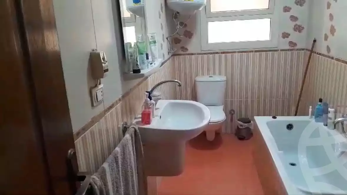 https://aqarmap.com.eg/ar/listing/5796644-for-sale-cairo-el-maadi-zahraa-el-maadi-al-khamseen-st