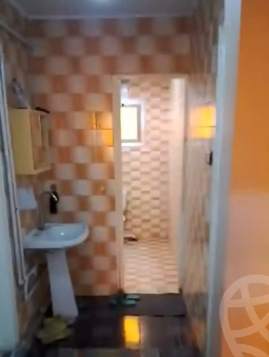 https://aqarmap.com.eg/en/listing/5797840-for-sale-cairo-helwan-hadayek-helwan-al-masraf-al-gharbi-st