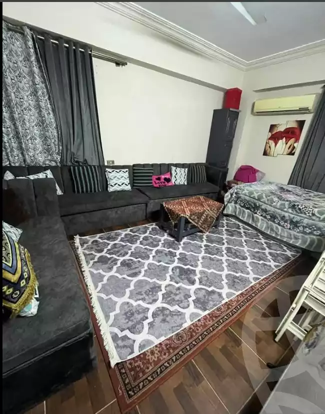 https://aqarmap.com.eg/en/listing/5798148-for-sale-cairo-15th-of-may-mjwr-9