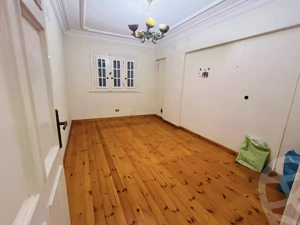 https://aqarmap.com.eg/en/listing/5798422-for-rent-alexandria-ganaklis