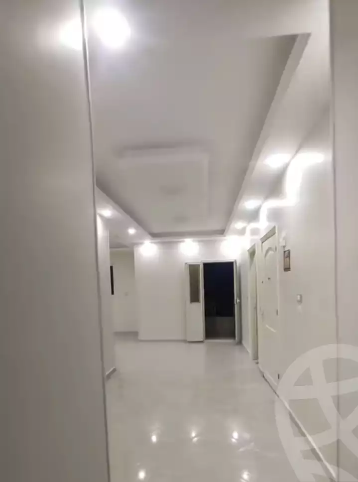https://aqarmap.com.eg/ar/listing/5798431-for-sale-cairo-el-haram-shareaa-khatem-el-morsalen