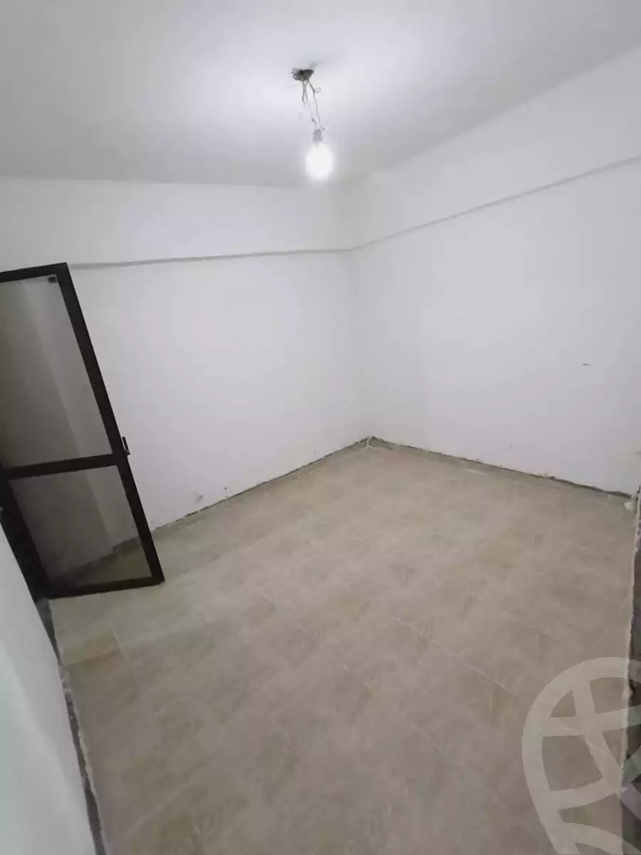 https://aqarmap.com.eg/ar/listing/5799947-for-sale-alexandria-l-jmy-el-hanouvel-al-haded-we-al-soulb-st