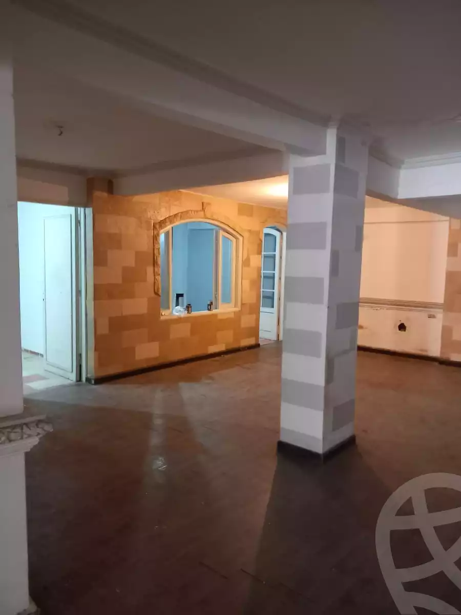 https://aqarmap.com.eg/ar/listing/5800909-for-sale-alexandria-ganaklis-shr-bw-qyr-tryq-lhry