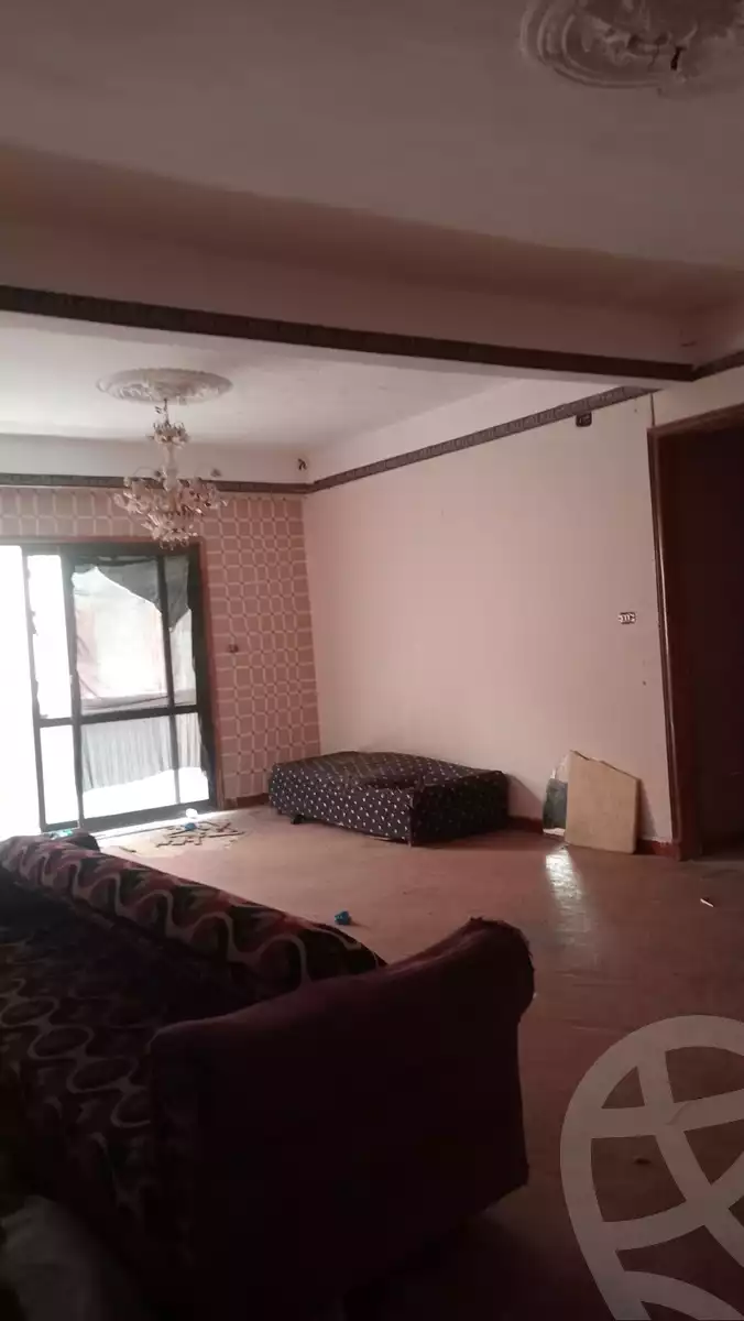 https://aqarmap.com.eg/ar/listing/5802635-for-sale-alexandria-l-jmy-lbytsh-el-hanafeya-st