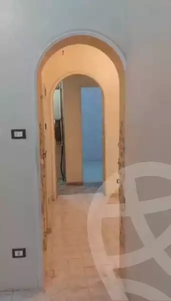 https://aqarmap.com.eg/ar/listing/5803338-for-sale-alexandria-alhadara-lhdr-qbly