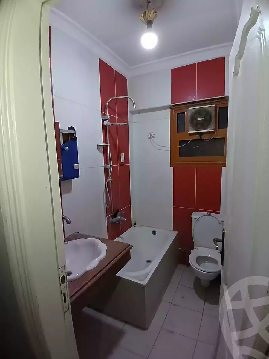 https://aqarmap.com.eg/en/listing/5804594-for-sale-cairo-helwan-el-ezba-el-qebliah-ragheb-st