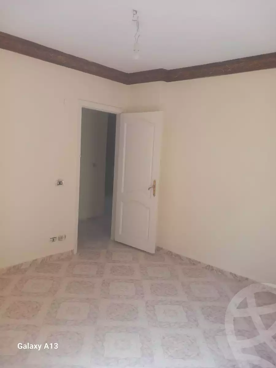 https://aqarmap.com.eg/en/listing/5687415-for-sale-cairo-6th-of-october-el-ahyaa-neighborhood-5th-street-42