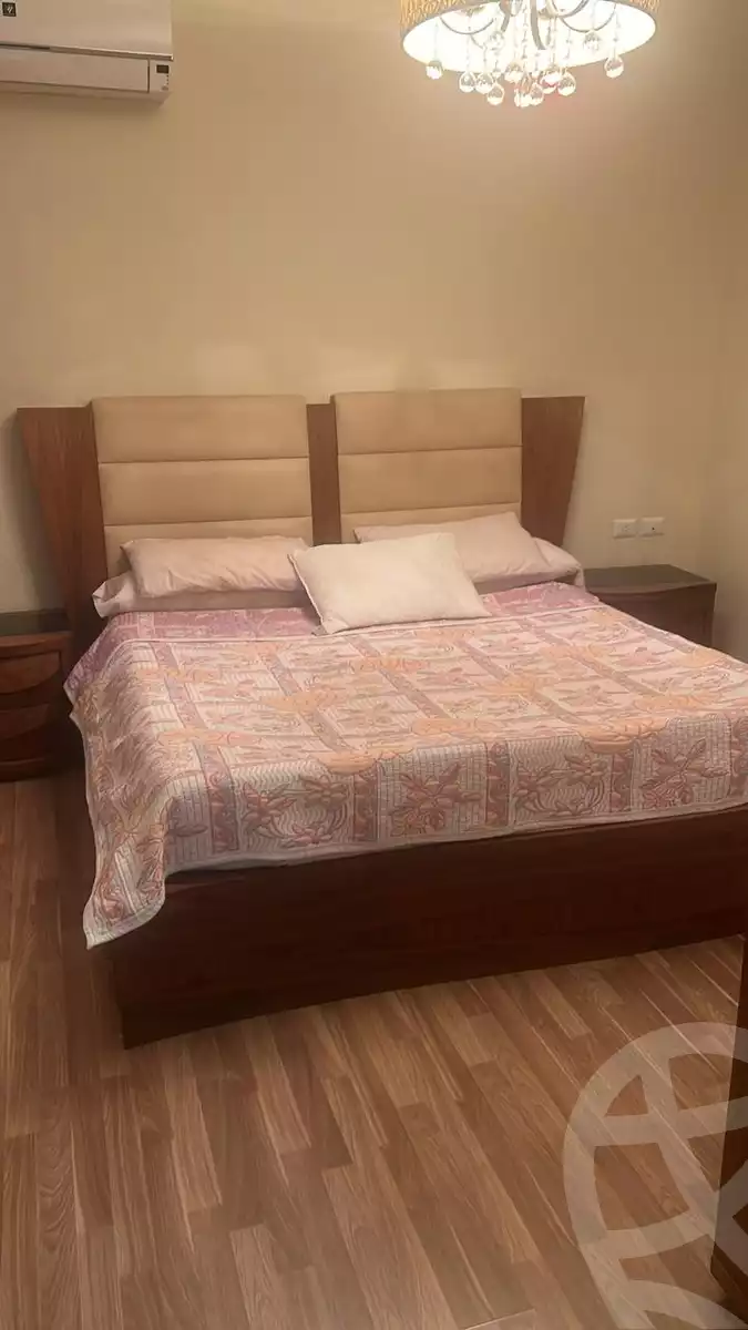 https://aqarmap.com.eg/en/listing/5808541-for-sale-cairo-el-sheikh-zayed-city-compounds-dh-drys