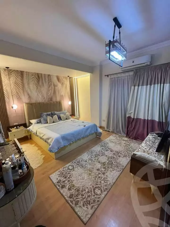 https://aqarmap.com.eg/en/listing/5808719-for-sale-cairo-mokattam-el-hadabah-el-wosta-rd-lmbhth