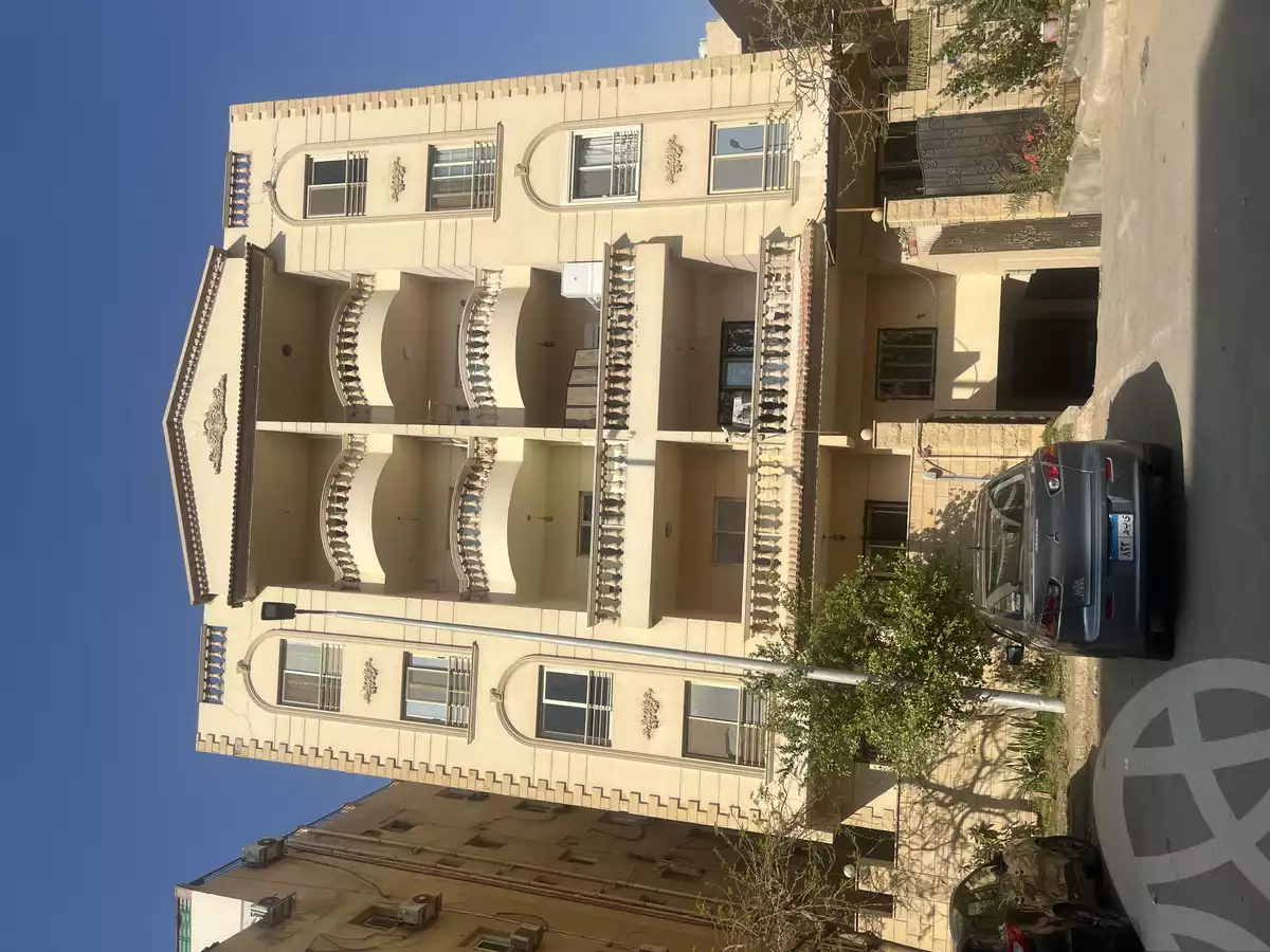 https://aqarmap.com.eg/ar/listing/5809690-for-sale-cairo-new-cairo-el-narges-el-narges-omarat