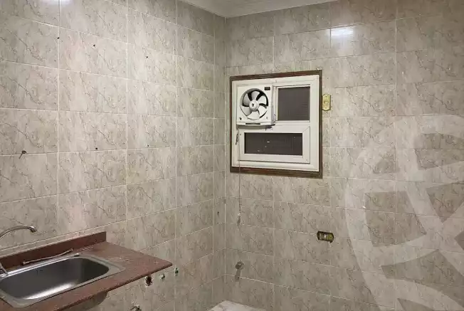 https://aqarmap.com.eg/en/listing/5810102-for-sale-cairo-al-oubour-tryq-msr-sm-yly-lshrwy