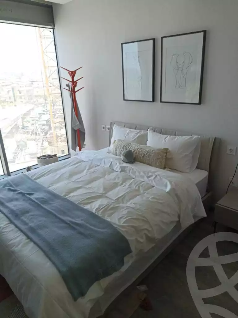 https://aqarmap.com.eg/en/listing/5814110-for-sale-cairo-el-sheikh-zayed-city-compounds-zyd-wr-llttwyr-z-tower