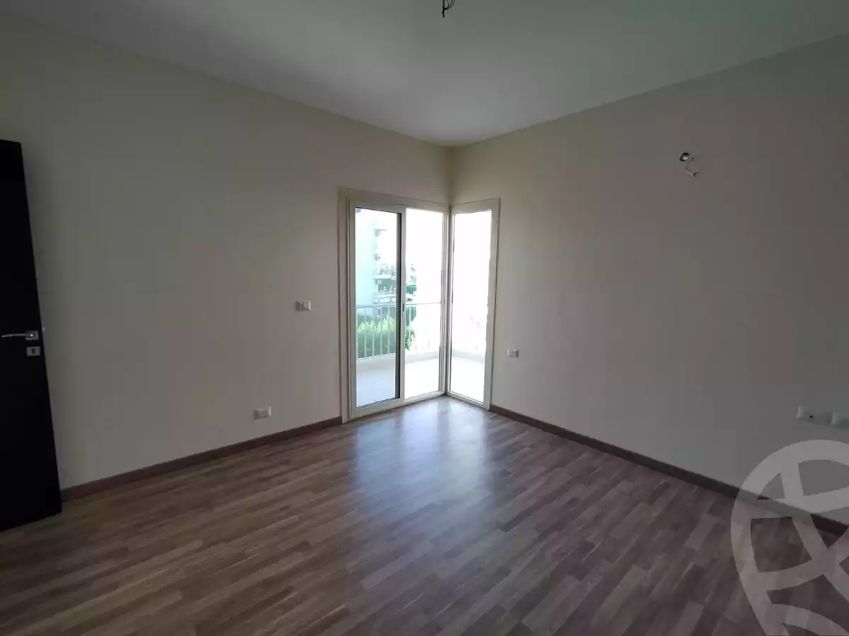 https://aqarmap.com.eg/ar/listing/5814965-for-sale-cairo-el-sheikh-zayed-city-compounds-dh-drys